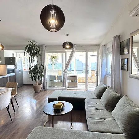 Liv - Private Parking And Terrace *